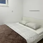Bivio Apartment *